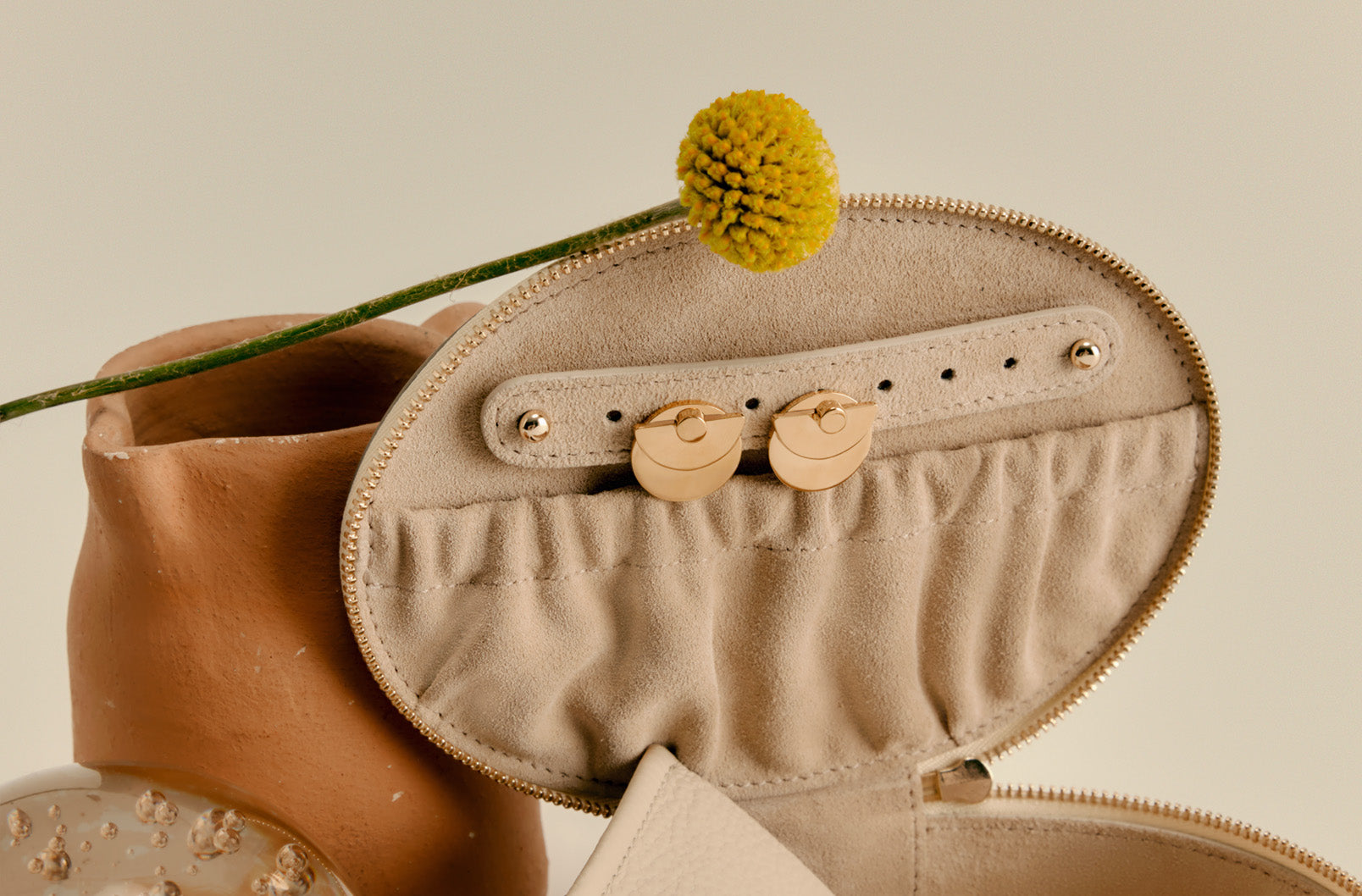 Product feature image 1