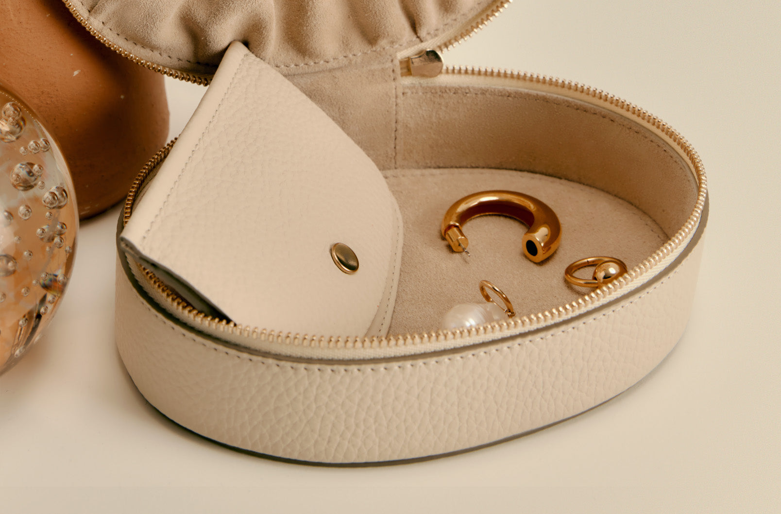 Product feature image 2