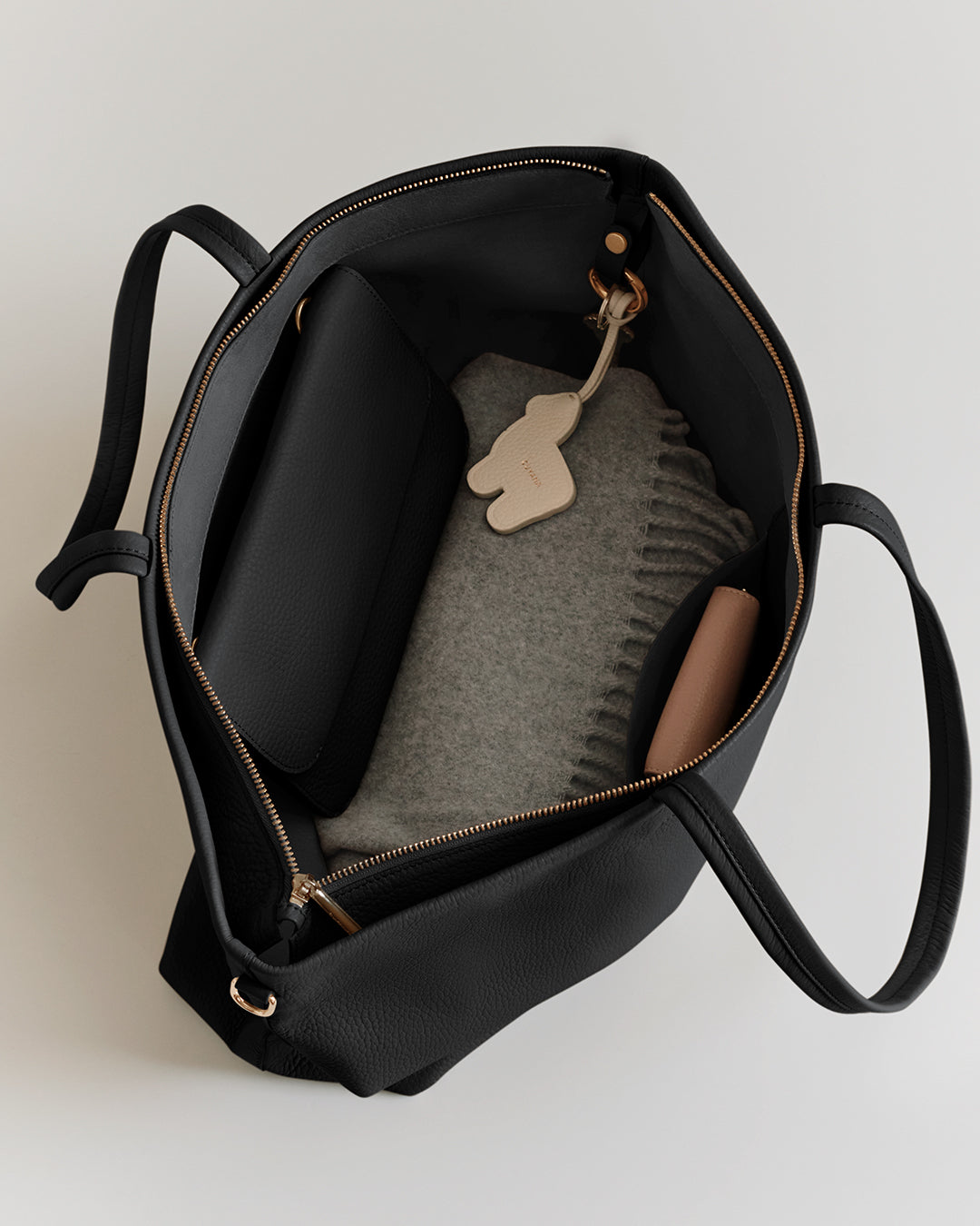 Black / One Size
