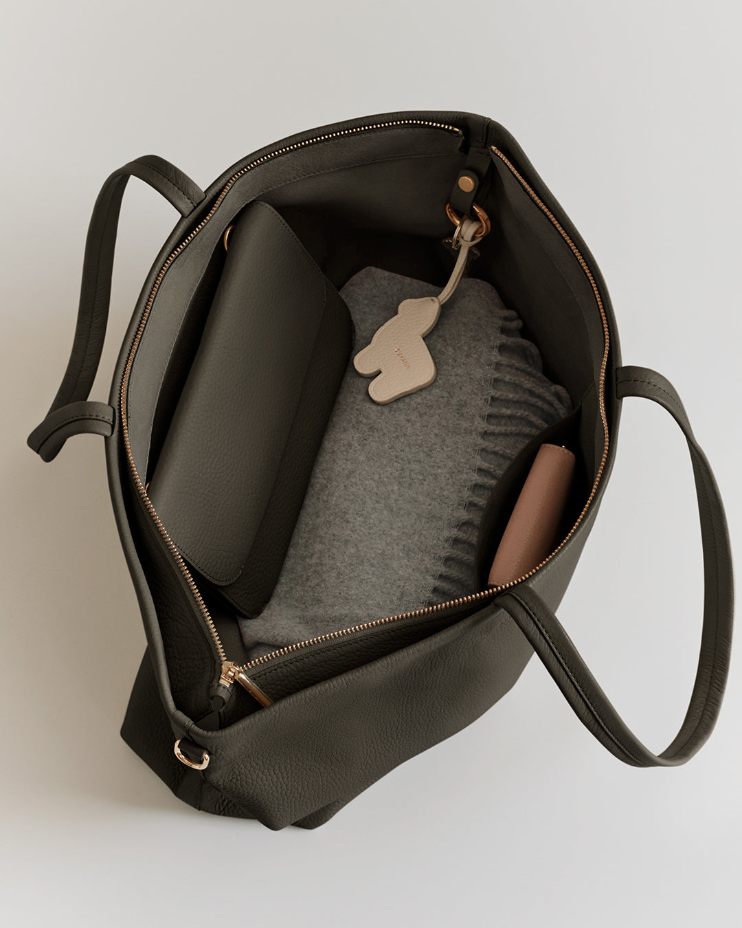 Dark Olive / One Size