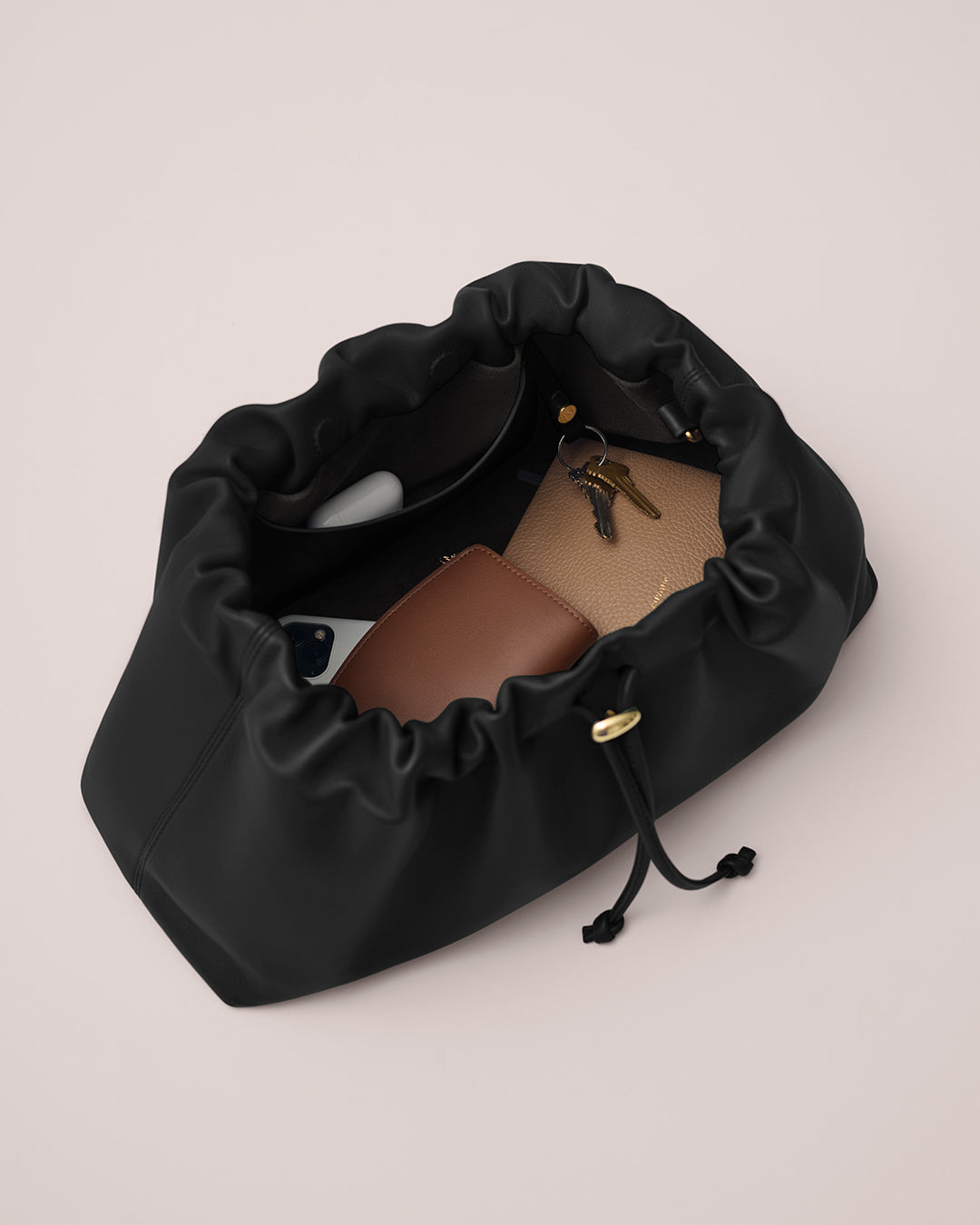Black / One Size