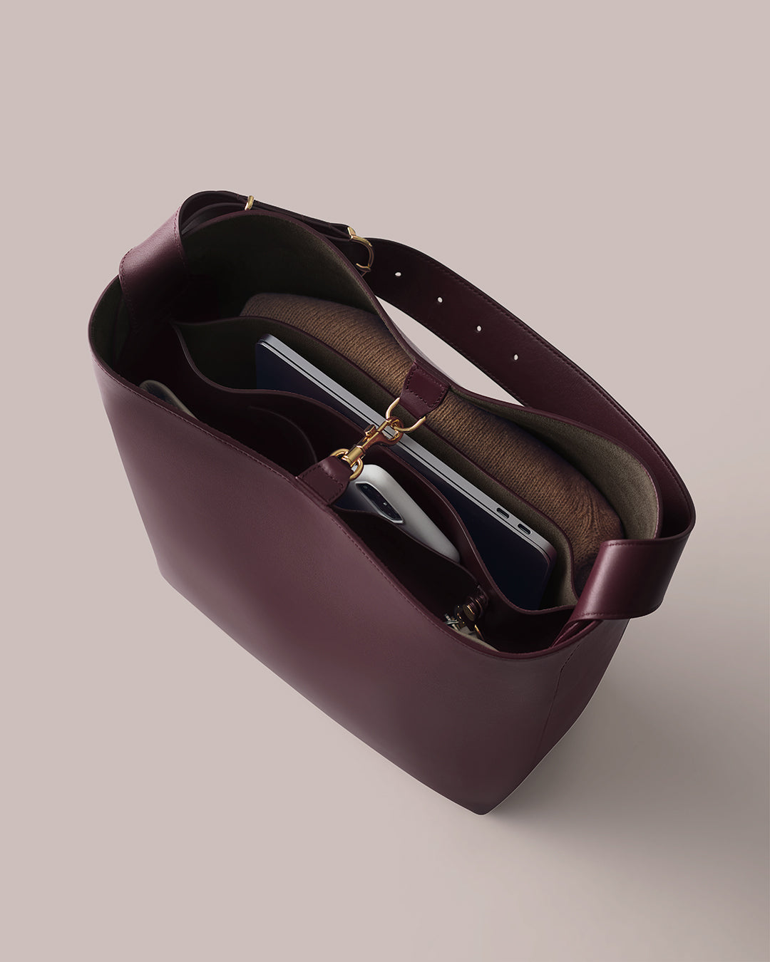 Plum / One Size