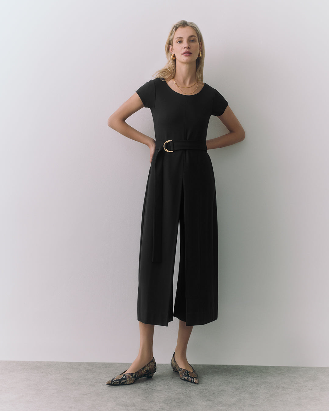 Black / Large