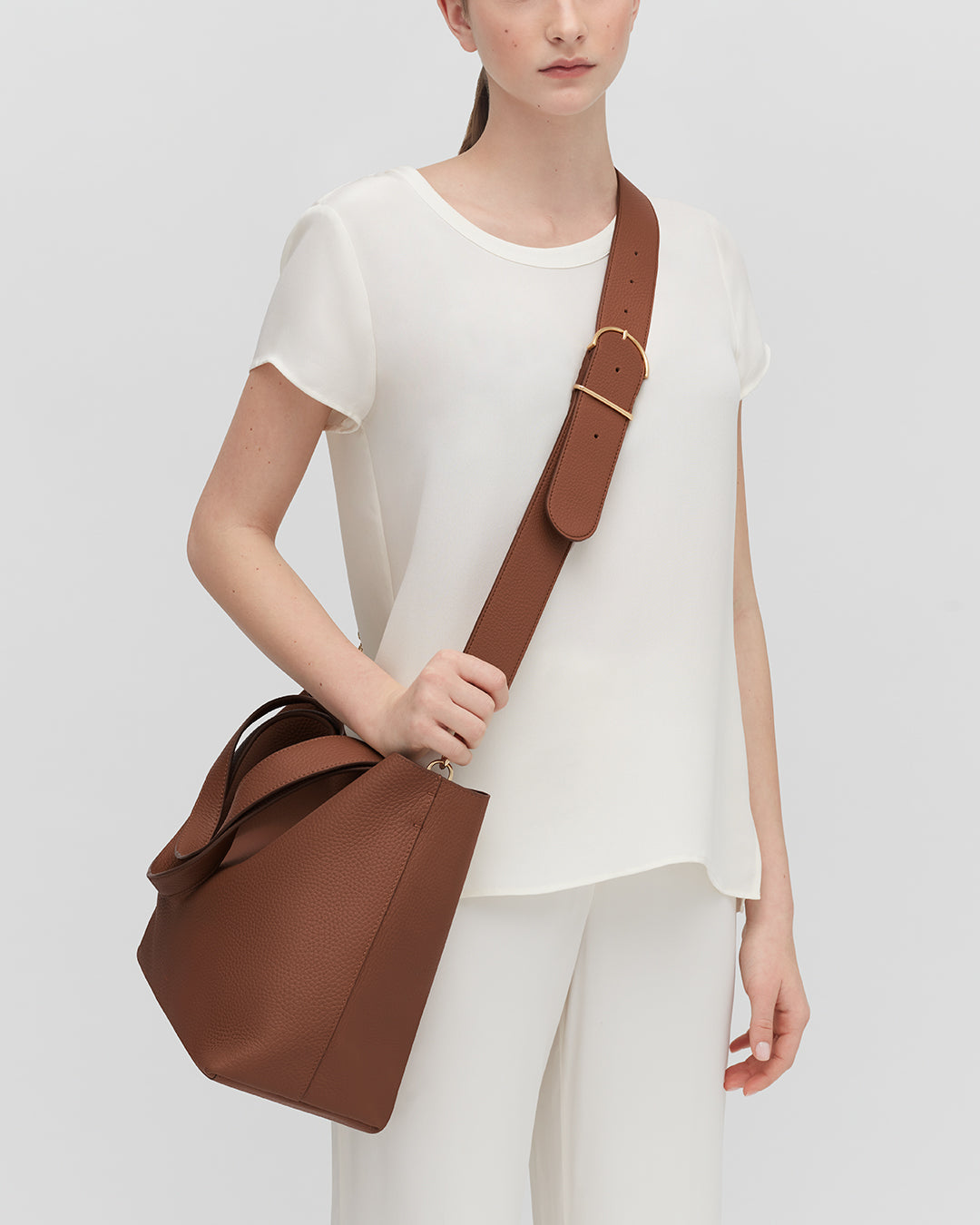 Dark Chestnut / One Size