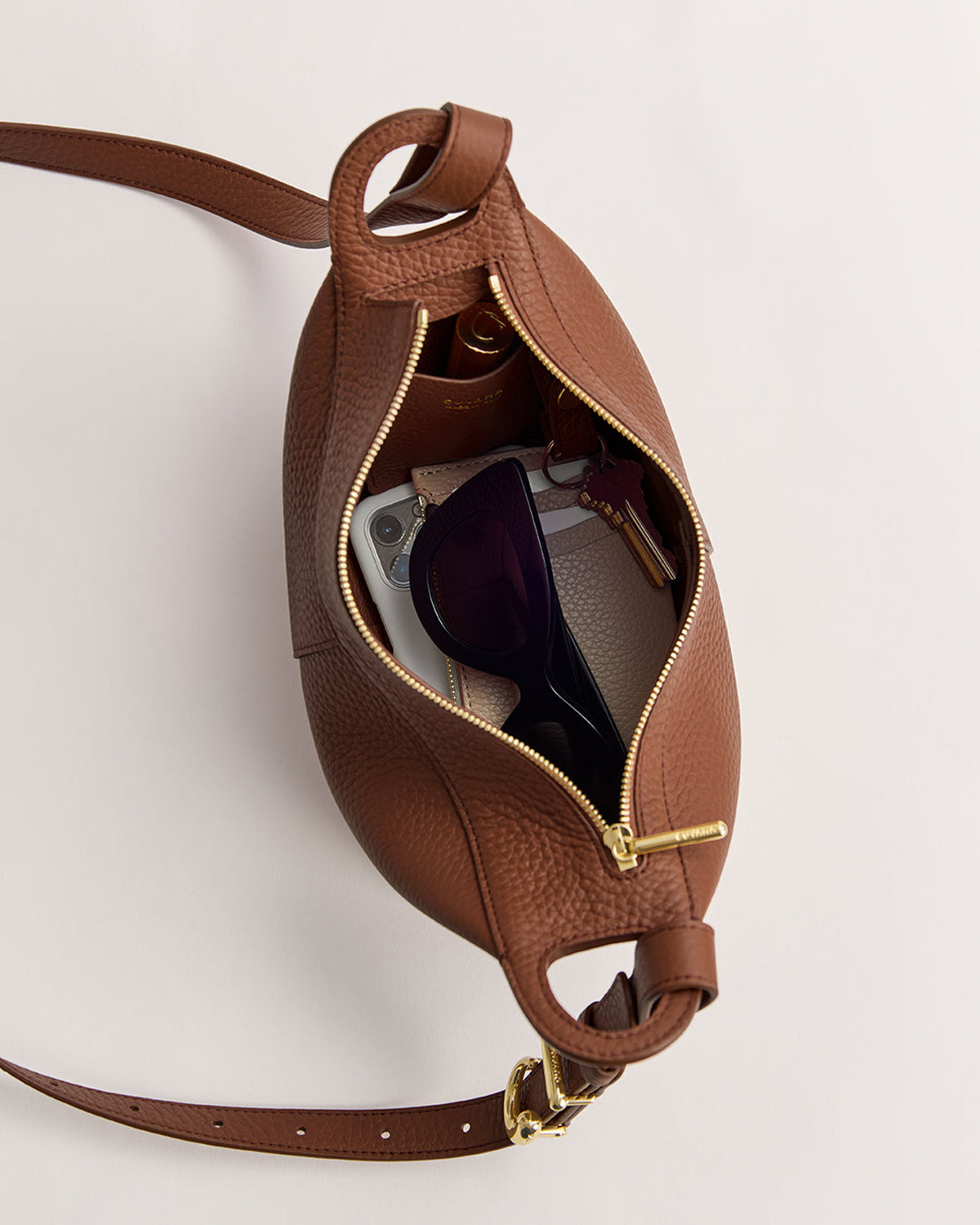 Dark Chestnut / One Size
