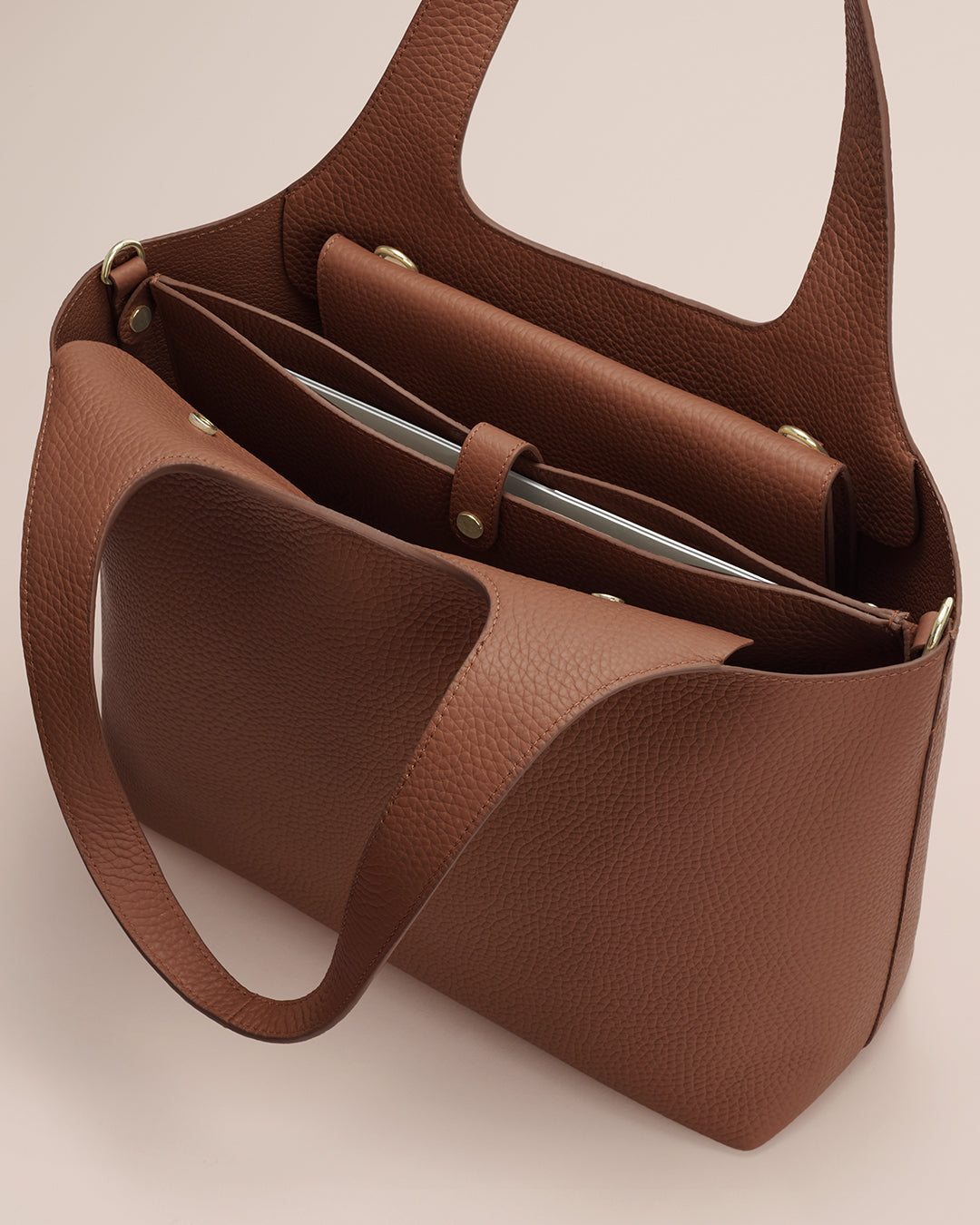 Dark Chestnut / One Size