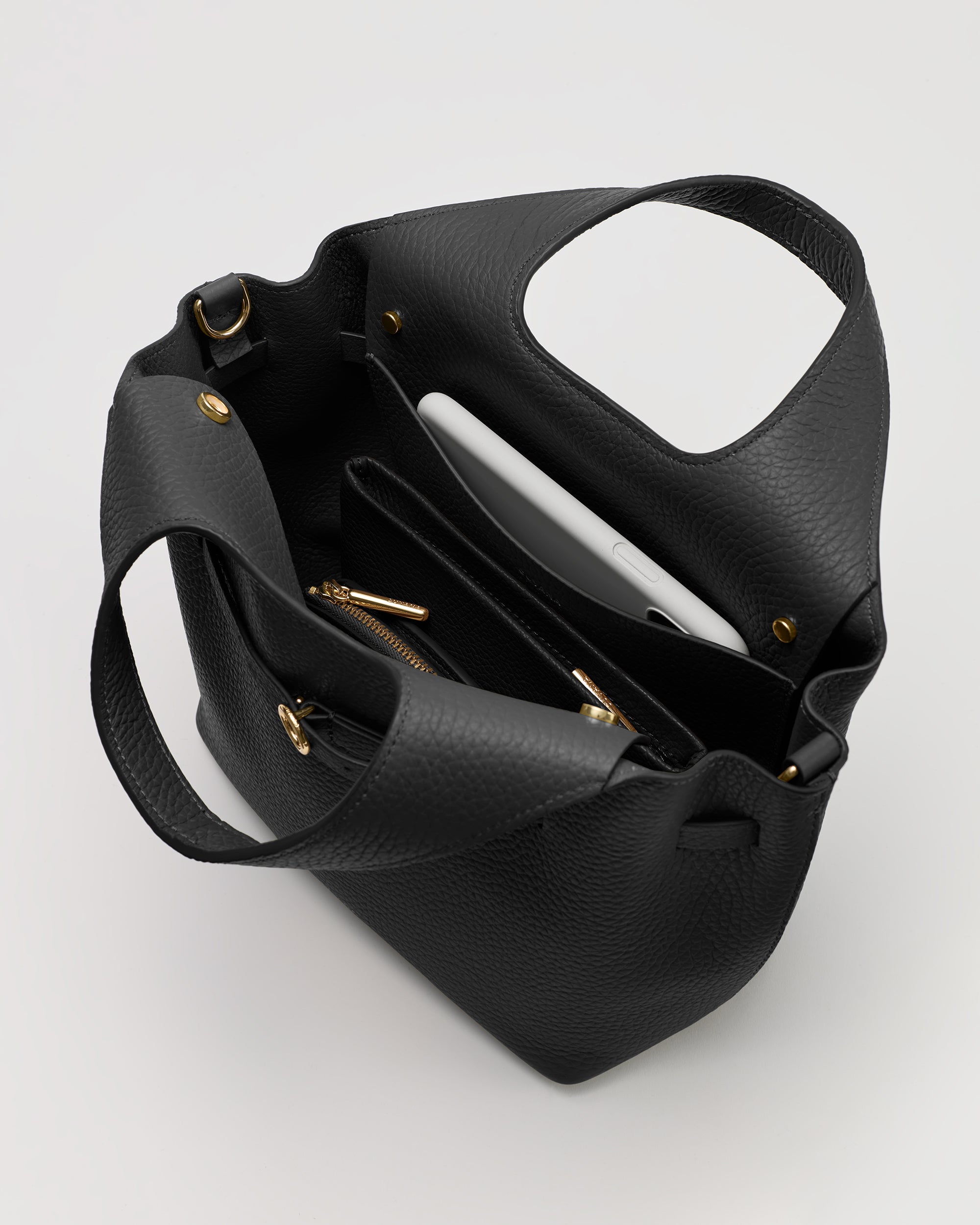 Black / One Size