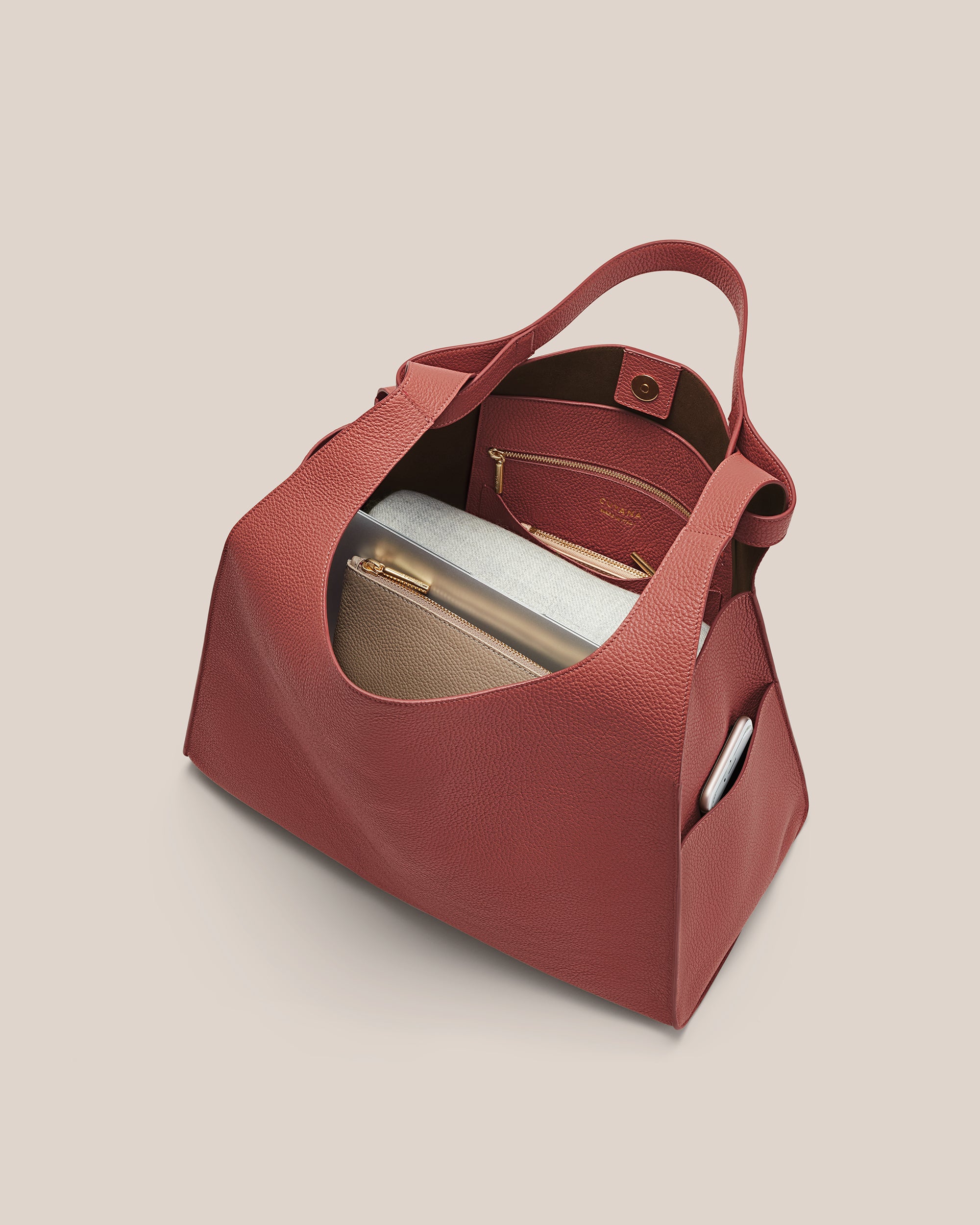 Dark Terracotta / One Size