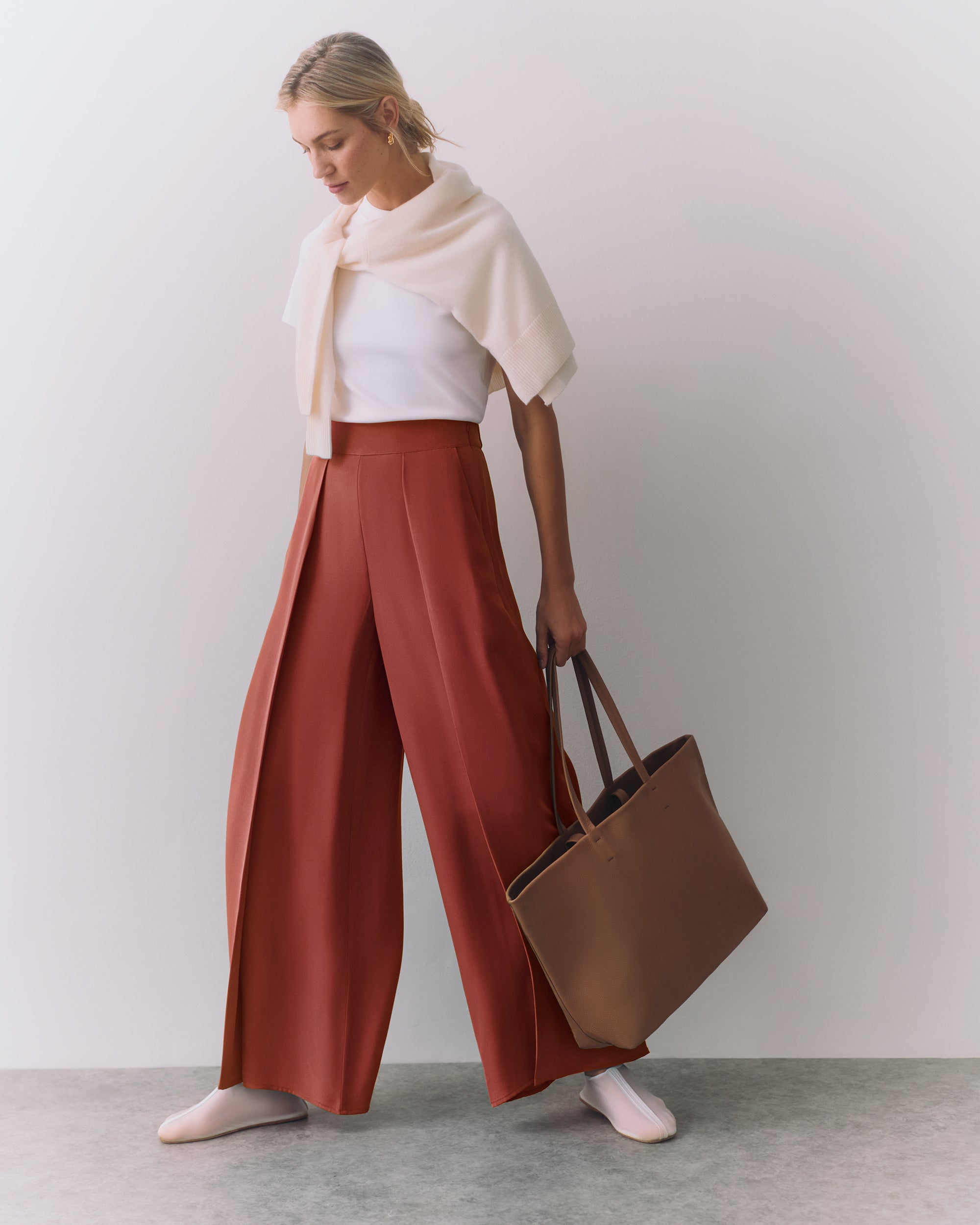 Dark Terracotta / Small